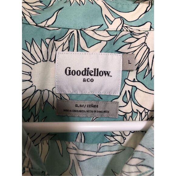 Goodfellow & Co. Men’s Light Blue Sunflower Print Short Sleeve Collared T-Shirt - Picture 5 of 7